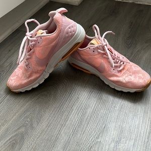 Nike Air Max women sneakers